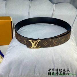 Picture of LV Belts _SKULVBelt40mmX100-125cm7D517292